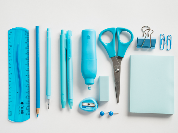 Акция «Возьми на сдачу»: как продать мелкие канцтовары и поднять средний чек